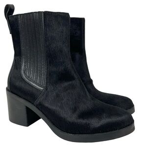 UGG Camden Exotic Chelsea Cow Hair Black Boots Size 7.5